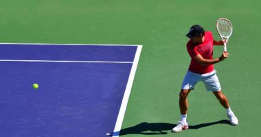 Roger Federer's backhand